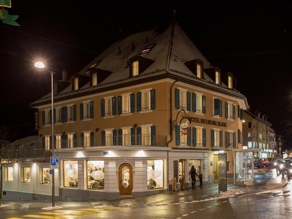 Hotel Du Cheval Blanc - City Center Булле Екстериор снимка